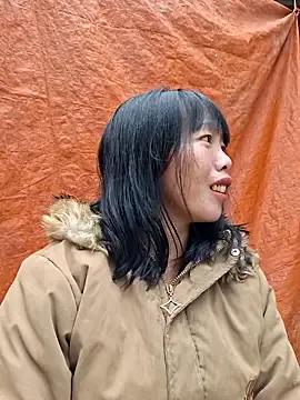 Freechat helenzz on StripChat