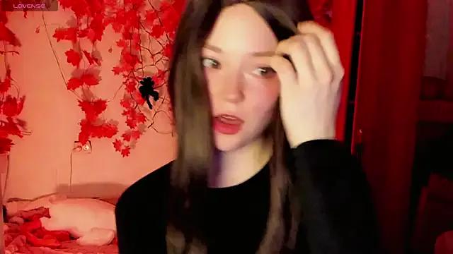 Avatar of HoneyDazzle