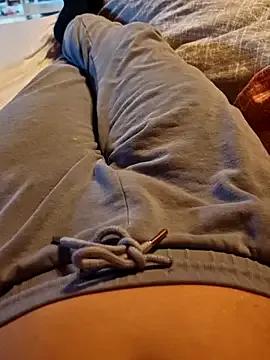 StripChat Horny_mummy  is Freechat  Horny_mummy — Zieh die Hose aus mummy! LT GET VIDEO