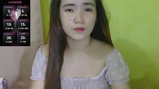 Avatar of HornyAsian4uxx