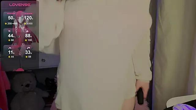 hornyprincess19 —  lovense control 3min 