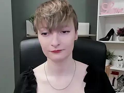 StripChat hottieBlair  is Freechat  hottieBlair — Naaaaughty tease ;)