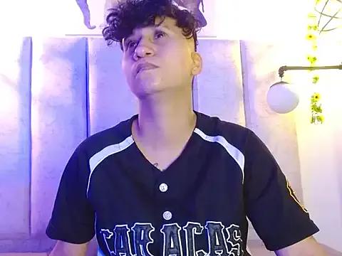 Freechat Im_Milan_Rs on StripChat