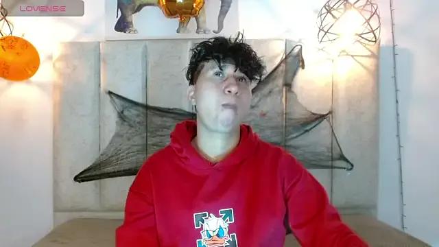 Freechat Im_Milan_Rs on StripChat