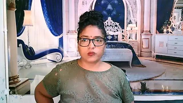 Freechat IndiaBlackPanther on StripChat