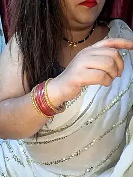 StripChat indian-hotmilfs is Freechat indian-hotmilfs — Squirt show