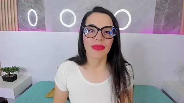 Group IsisNoir on StripChat
