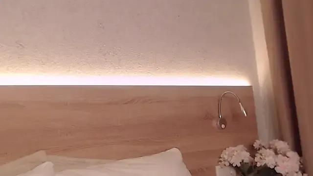 IvyAngel — Freechat on StripChat