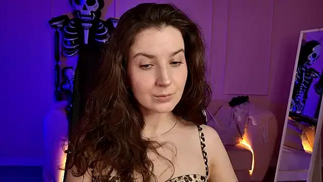 StripChat JackieByrd  is Freechat  JackieByrd — Pay for the view beneath my feet