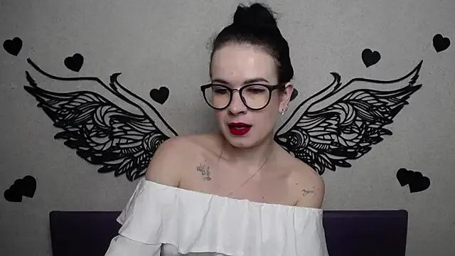Freechat JasmineKouch on StripChat