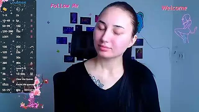 Jennifer_Blum on StripChat 