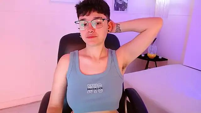 Freechat jeroharper on StripChat