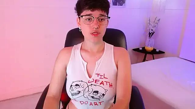 Freechat jeroharper on StripChat