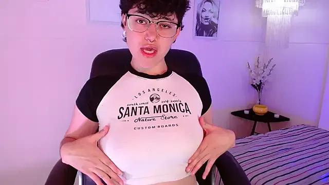 Freechat jeroharper on StripChat