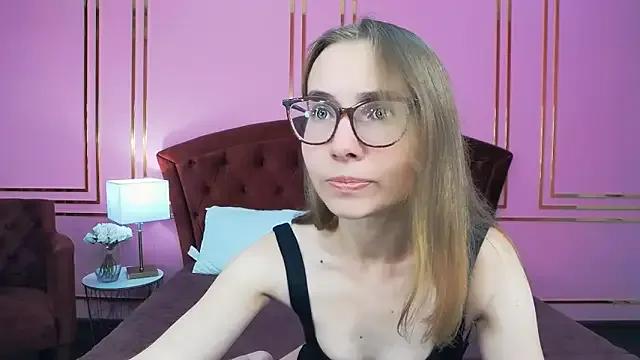 JessieJuss on StripChat 
