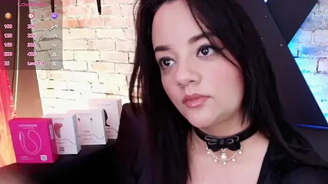 Freechat jessy_capelli on StripChat