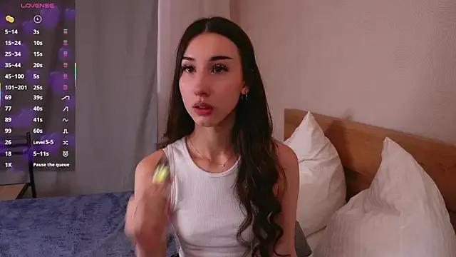 JettaPrincess — topless