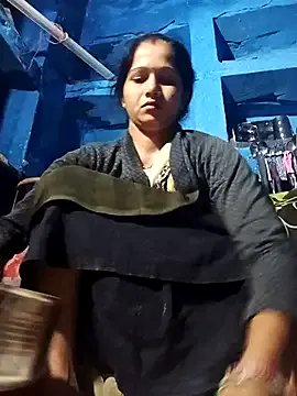 Jooli_xx on StripChat 