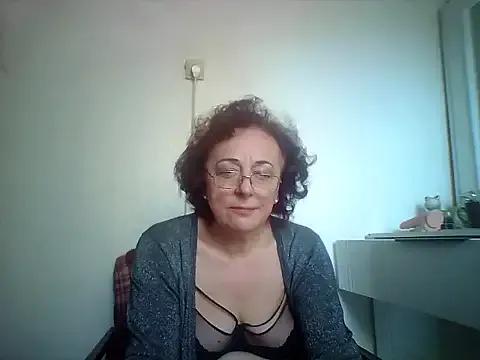 Avatar of Julia54391