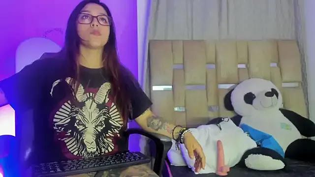 Freechat JulianaCarter on StripChat
