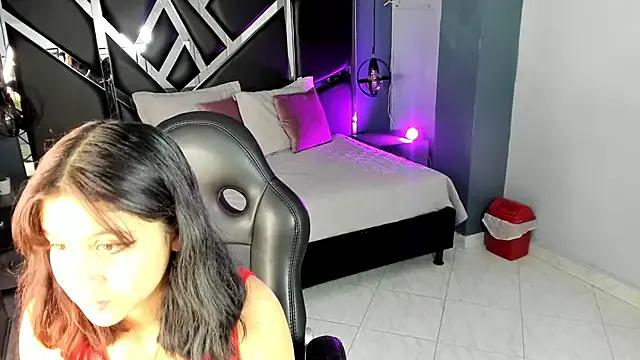 Avatar of Julieth_brown_