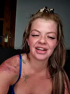 Freechat Just_peaches_not_cream on StripChat