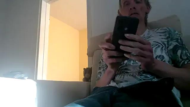 StripChat k74robert  is Freechat  k74robert — Freechat on StripChat