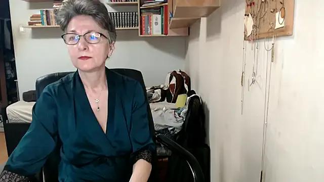 StripChat katemodel  is Freechat  katemodel — naked dancing !