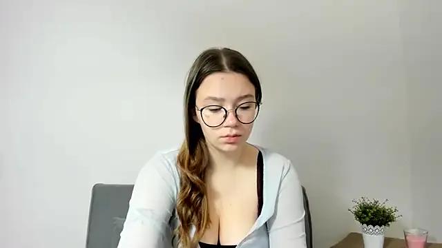 StripChat KatySensualy  is Freechat  KatySensualy — Make me naughty :)