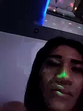 Kellye_hotTs on StripChat 