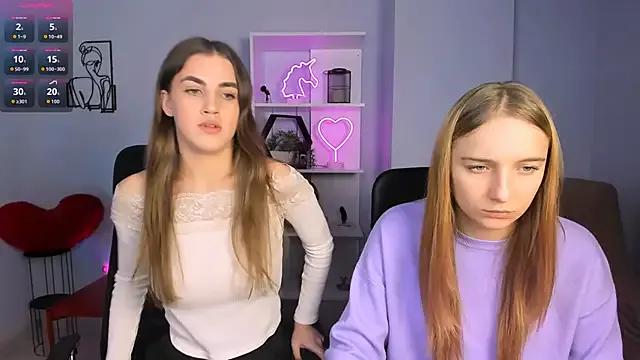 keylas_moan — flash ass