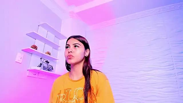 Avatar of KimberlyLoren