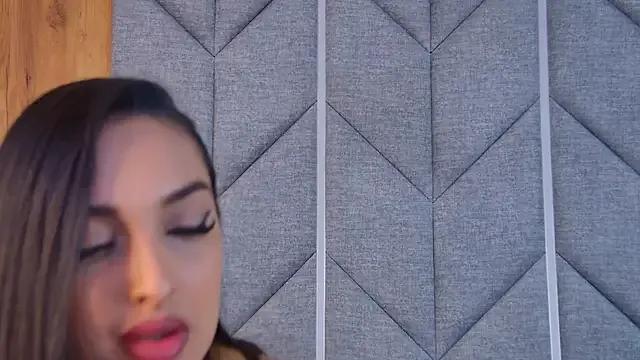 Freechat Kimberlymav on StripChat