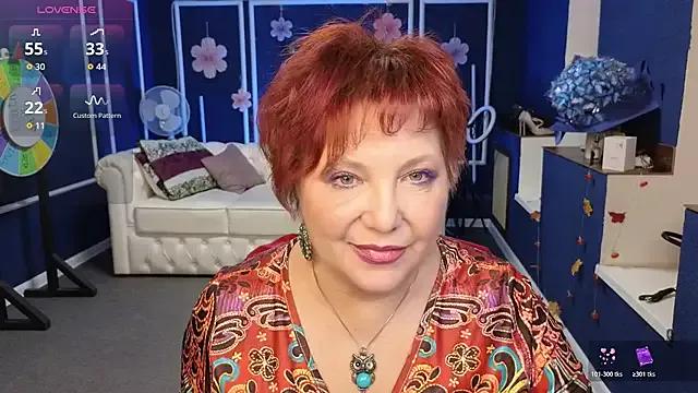 Kira_Kirke — I want to go to the top