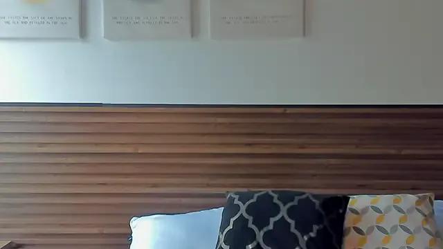 Kitty_Bombon on StripChat 