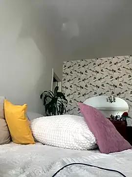 Kitty_Kisss — Freechat on StripChat