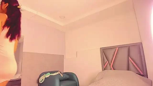 Freechat klariz09 on StripChat