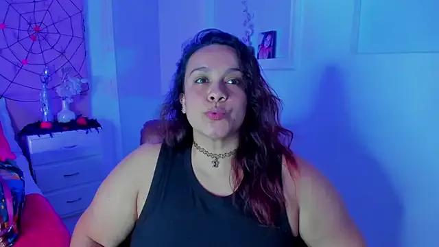 Freechat KourtneyEvans on StripChat