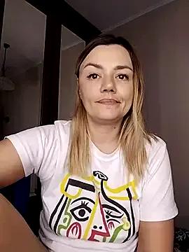 StripChat KrissSexi is Freechat KrissSexi — Naked