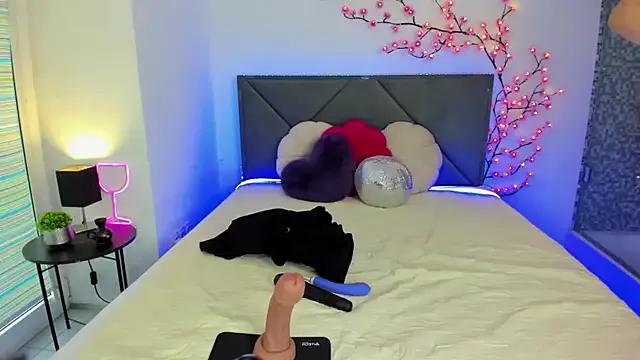 Freechat KristiVegass on StripChat