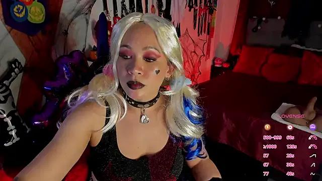 StripChat Laureen_hill  is Freechat  Laureen_hill — 100 spank ass