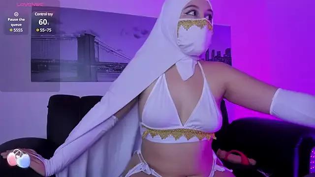 Leila_Saadi on StripChat 