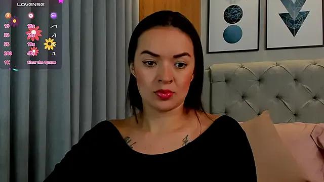 lennabell on StripChat 