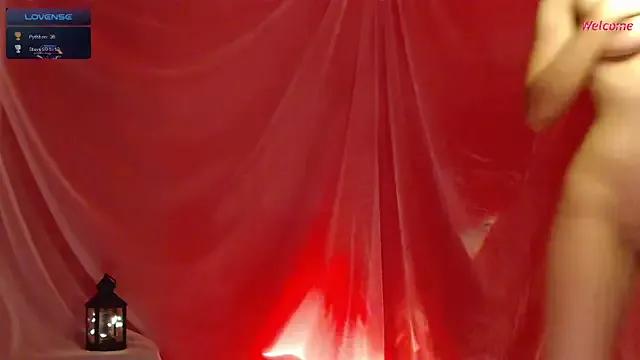 Leonora_luxry — Big squirt with machine