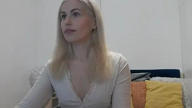 Lika_Soul — spank pussy