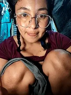 StripChat Lily-o  is Freechat  Lily-o — Naked outside the house