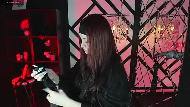 Lily_Moonlight on StripChat 