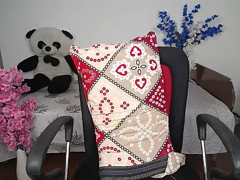 little_barbie69 — i want to buy a sex toy pls support me