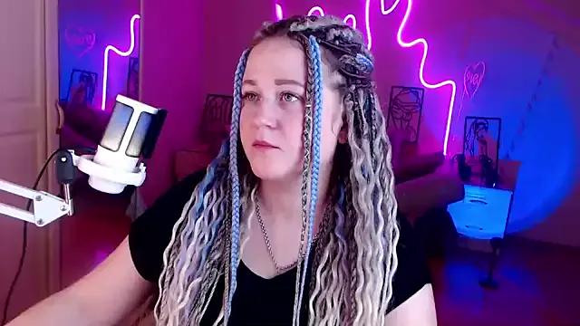 Avatar of LizzyShine