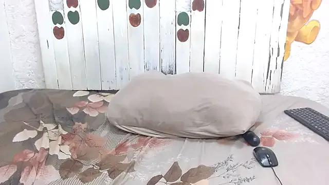 Avatar of LolaTwerksXX